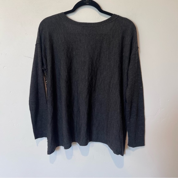 Eileen Fisher NWT 100% Merino Wool Gray Long Sleeve Top Size Medium Sequin - Picture 8 of 10